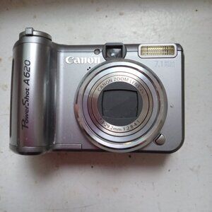 Canon Powershot A620 7.1MegaPixel Digital Camera with case and cord